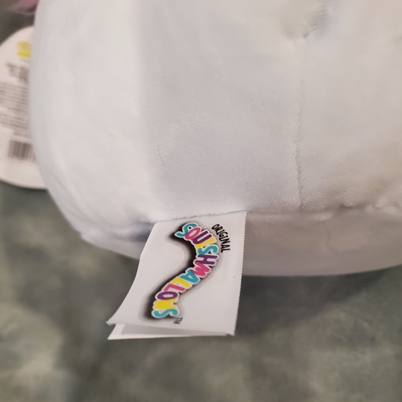 🍗SQUISHMALLOW 8” SERENA - Picture 4 of 4